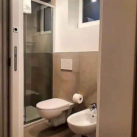 Hotel Smart Sei Chiese