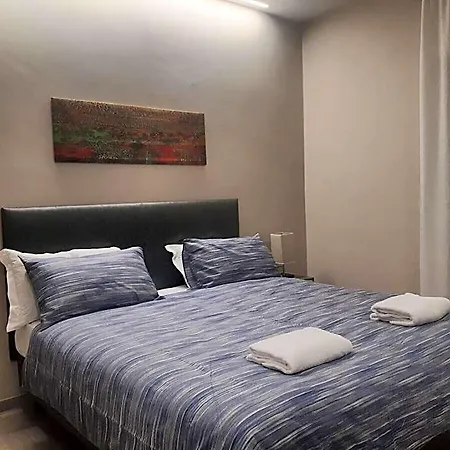Smart Sei Chiese Boloňa