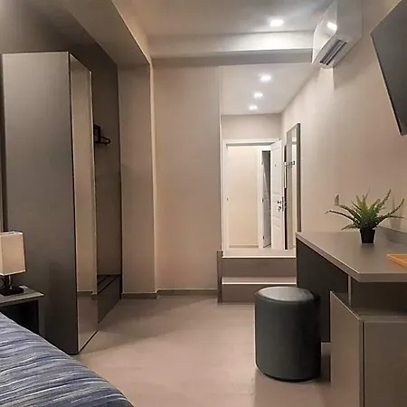 Smart Sei Chiese Hotel